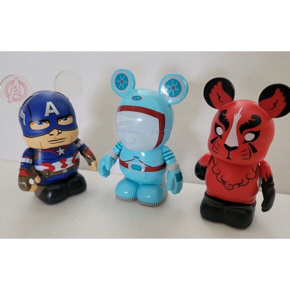 3 Disney Vinylmation 3" Fgures Red Dragon TomorrowLand Astronaut Captian America - Picture 1 of 6